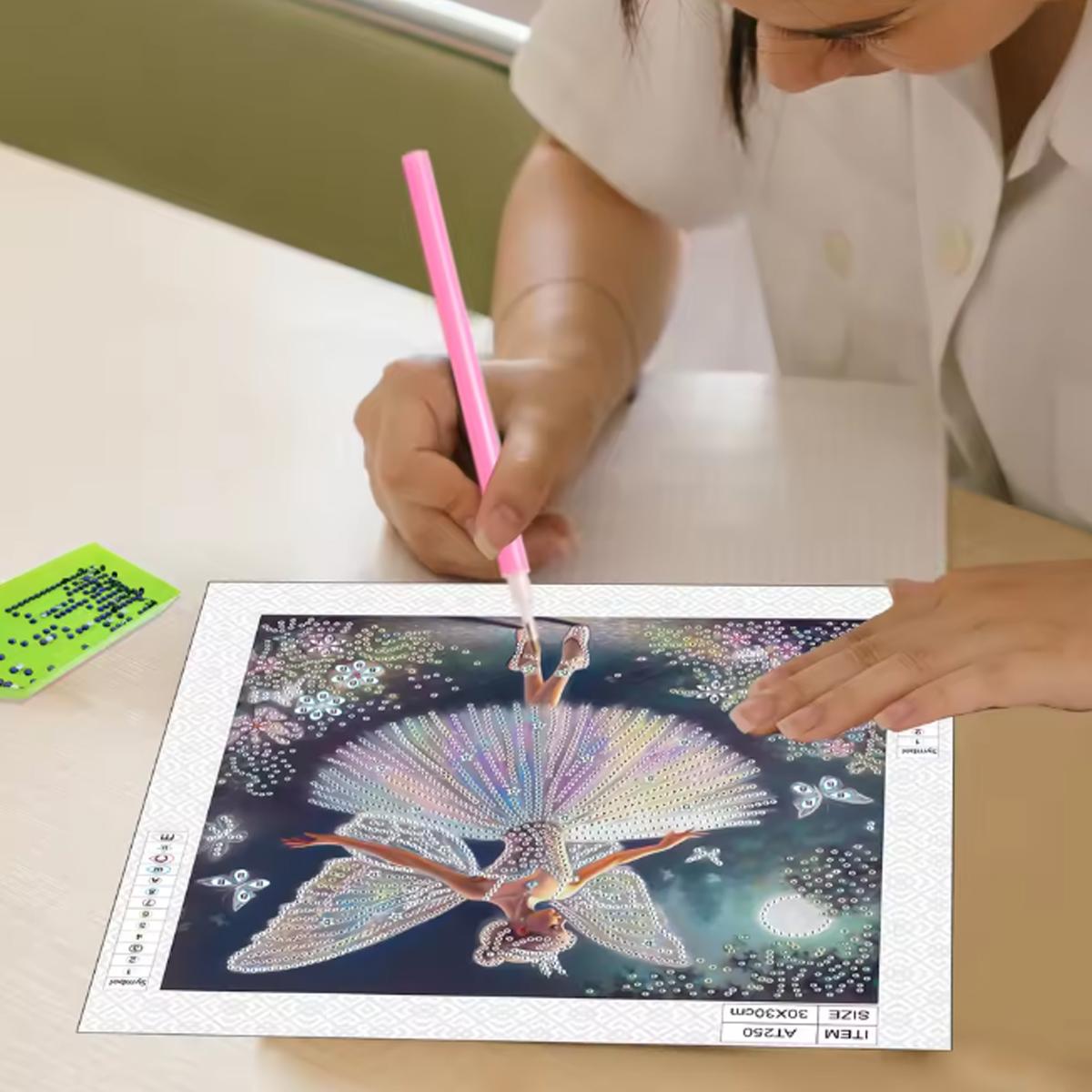 ชุดลายผีเสื้อแฟนตาซี รูปทรงพิเ - Embroidery Motif บทวิจารณ์และราคา